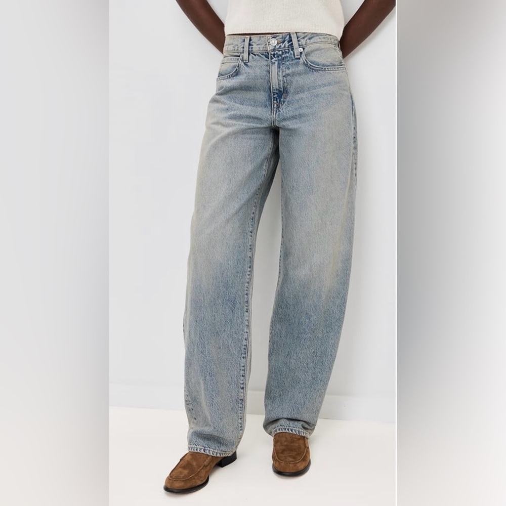 SLVRLAKE Women's Straight Leg Jeans in Light Wash Blue